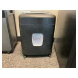 Amazon Basic Paper Shredder Amazon Basic Paper Shredder