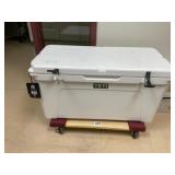 Ice Chest Ice Chest