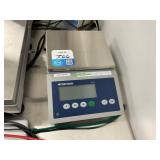 Mettler Toledo ICS425s-6SM/f Scale Mettler Toledo ICS425s-6SM/f Scale