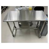 Rolling Stainless Steel Table Rolling Stainless Steel Table