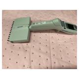 Multichannel Electronic Pipette Multichannel Electronic Pipette