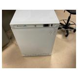 Undercounter Refrigerator Undercounter Refrigerator