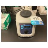 Thermo Scientific Basic Vortex Mixer Thermo Scientific Basic Vortex Mixer