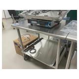 Stainless Steel Table Stainless Steel Table
