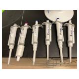Single Channel Pipettes Single Channel Pipettes