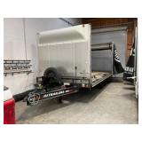 COVERED TRAILER