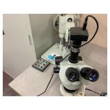 Microscope w/ camera