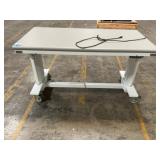 Electronic Height Adjustable Desk/Table
