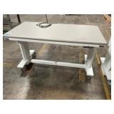Electronic Height Adjustable Desk/Table