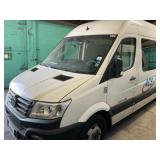 Tansport Van 16 Passenger