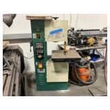 vertical metal-cutting bandsaw