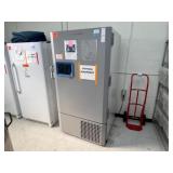Thermo Scientific TSX60086D -86 ULT Freezer