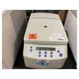 Eppendorf 5418R Refrigerated Centrifuge with Rotar
