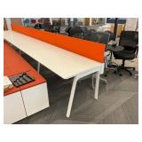 4 Section Table 20ï¿½ x 2 1/2ï¿½ x 2ï¿½ 5ï¿½ with center p