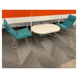 Oval table 47 1/2ï¿½ x 29 1/2ï¿½ x 16ï¿½ w/ (2) Green Ch