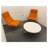 29 1/2ï¿½ Round Table With (2) Orange Chair