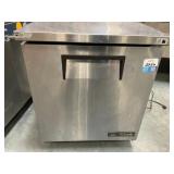 True TUC-27F 28' Solid Door Undercounter Freezer