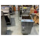Gas Deep Fryer with (2) New Fry Basket