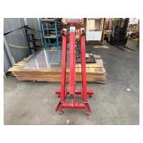 Global  Hoist 1.5 Ton Folding Hydraulic Cherry Pic