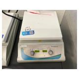 Benchmark Scientific H3710-HS Hotplate Stirrer