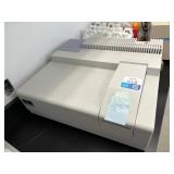 PerkinElmer Lambda 25 UV/VIS Spectrometer