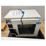 Across AT09e Vacuum Oven