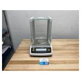 Sartorius ENTRIS124-1SUS Analytical Balance