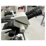 2022 Leica EM UC7 RT Ultramicrotome