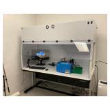 Cleatech Laminair Flow cabinet