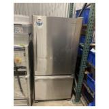 Whirlpool, Fridge Model: WRB322DMBM01 (Hayward - C