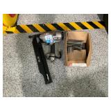 Porter-Cable FR350B 21-Degree 3-1/2 in Full Round