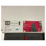 7ï¿½ 5ï¿½ Wesley Lone Needle Pine Pre-Lit Tree