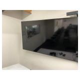 LG 86UR7800PUA 86ï¿½ Flat Panel TV w/ Remote