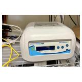 Benchmark H6002 Incu-Mixer MP2 Heated Plate Vortex