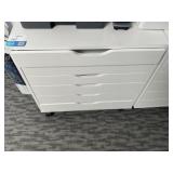 Storage Cabinet Drawers on Wheels **CONTENTS NOT I