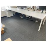 10ï¿½ X 3ï¿½ X 2ï¿½ 4ï¿½ White Work / Display Table with 2