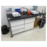 Lab Work Bench without Contents