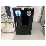 Sanplatec Dry Keeper Desiccator Cabinet