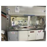 Mott 7521030 Fume hood *HOOD ONLY CONTENTS NOT INC