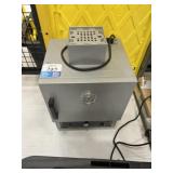 QL 10 Lab Oven