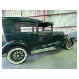 1929 Olds Classic Car