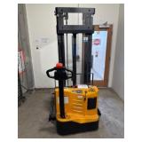 BigJoe Lift Truck