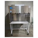 Terra Universal, Fume Hood