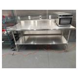 Stainless Steel Tables, Dimensions: 30ï¿½ x 34ï¿½ x 72