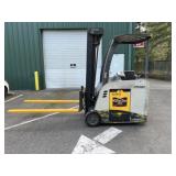 Crown RC5545-40TT226 Electric Forklift