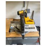 Dewalt DW716 12ï¿½ Compound Miter Saw