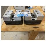 5th Axis V562 Self-Centering Vises