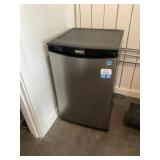 Danby DAR044A4BSLDD-6 Refrigerator