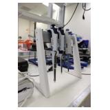 Pipettes w/ stand
