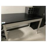 Work Table 60ï¿½ x 31ï¿½ x 36ï¿½ , Storage Drawers